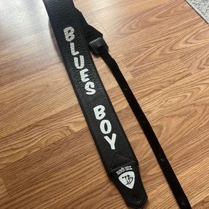 RARE Ernie Ball Joe Bonamassa “Blues Boy” Leather Guitar Strap